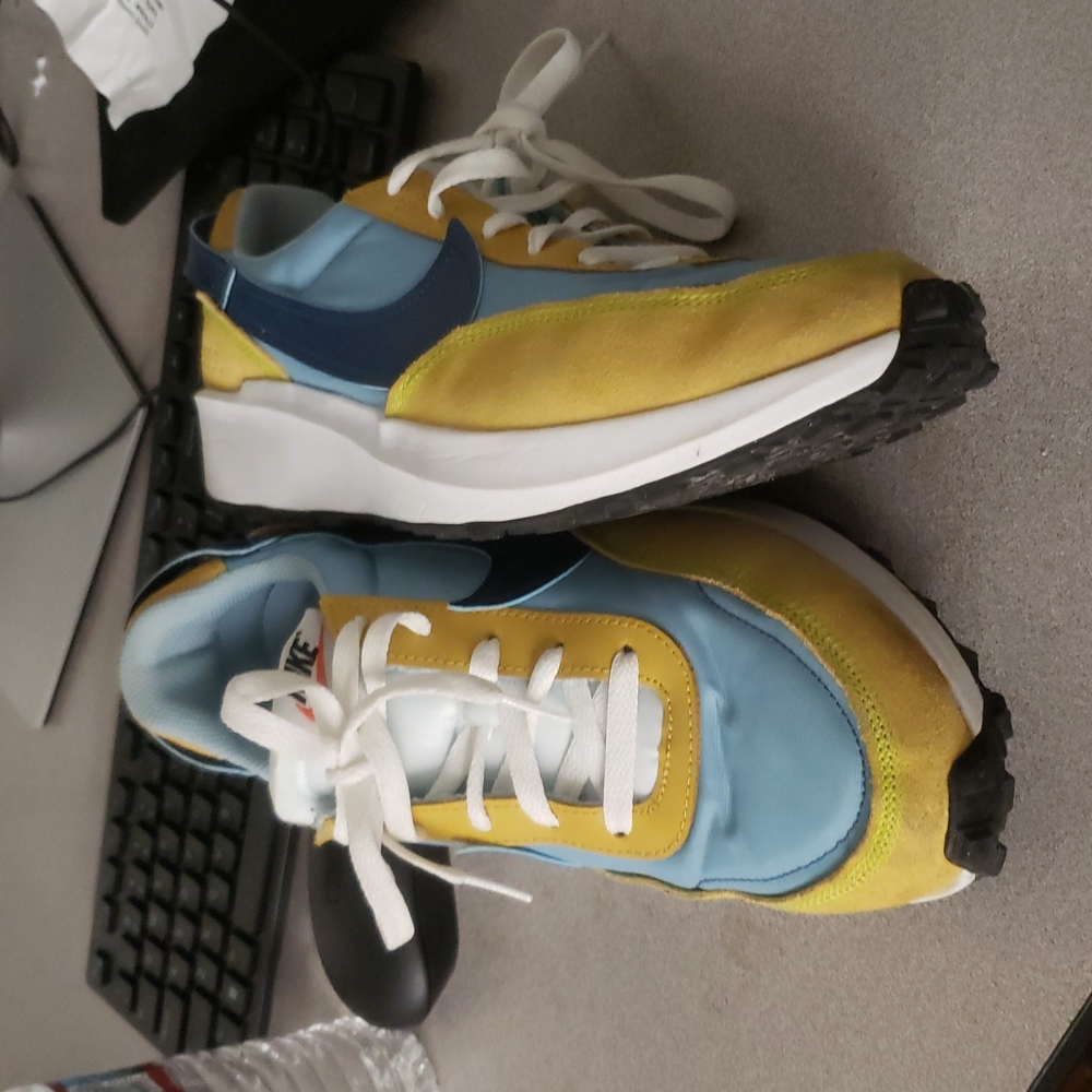 Nike Waffle Sneakers